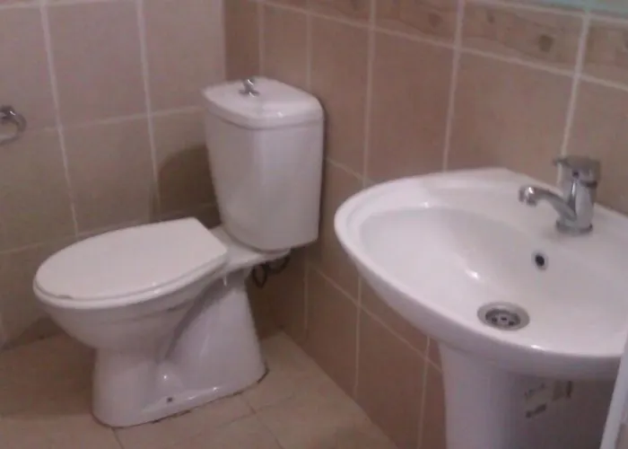 Pinara & ホステル フェティエ