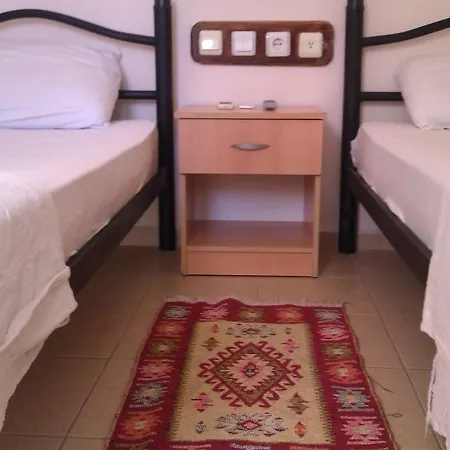 Hostel Pinara & *